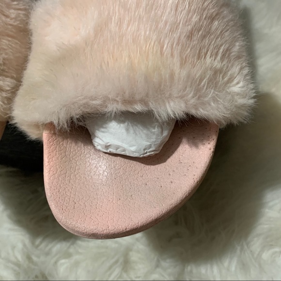 🦙🦙Steve Madden Pink Slides🦙🦙 - Picture 2 of 8